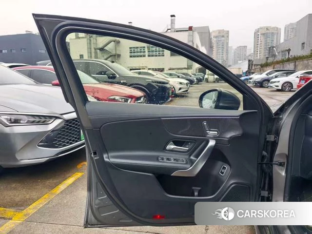 Mercedes-Benz A-Class 2023 Темно-серый из Китая, фото 5