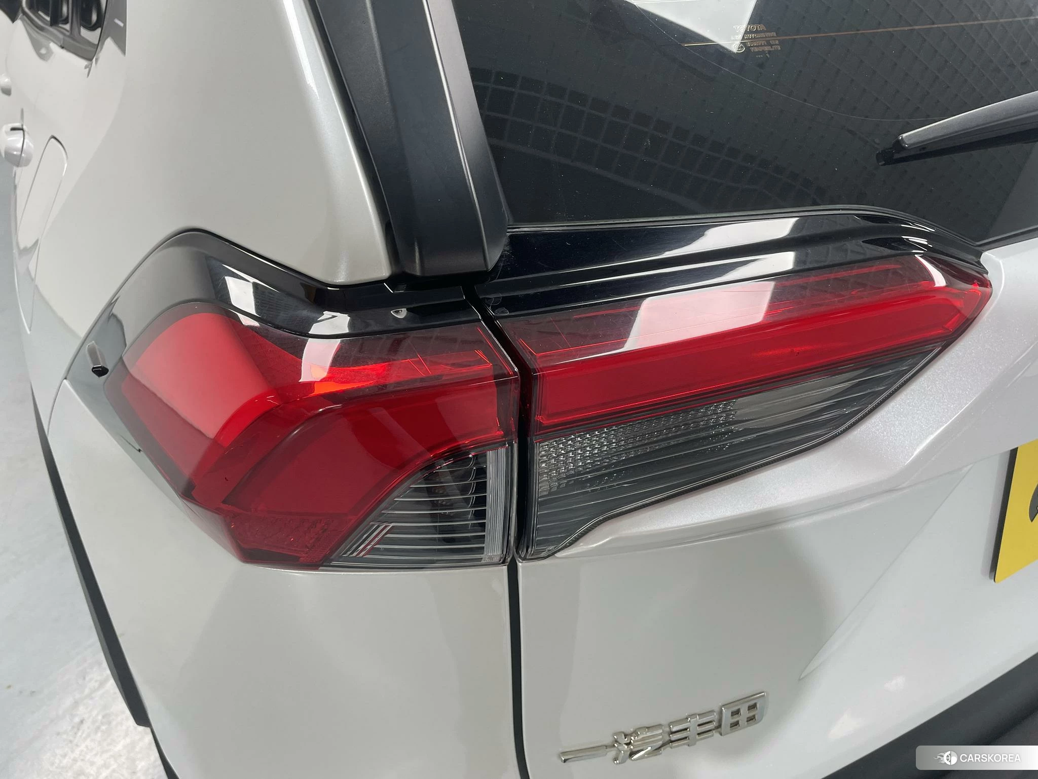 Toyota RAV4 2021 Белый из Китая, фото 5
