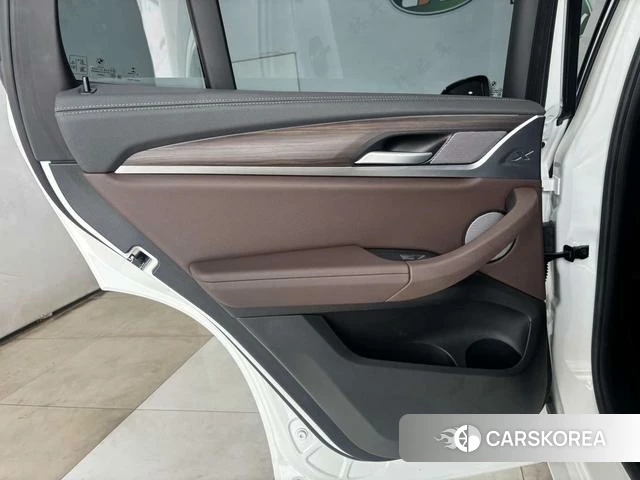 BMW X3 2021 Белый из Китая, фото 5