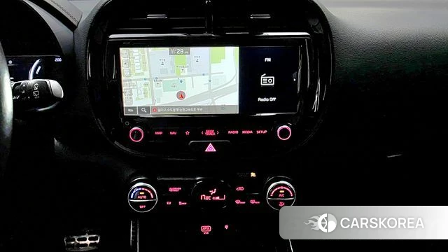 Kia Soul Booster EV 2019 Белый из Кореи, фото 5