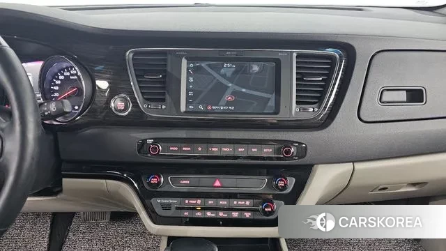 Kia The New Carnival 2020 Белый из Кореи, фото 5