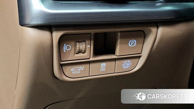 Hyundai Grandeur Hybrid (GN7) 2023 Черный из Кореи, фото 5