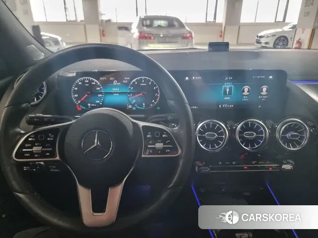Mercedes-Benz GLA - Class H247 2021 Белый из Кореи, фото 5