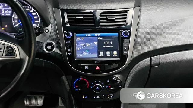 Hyundai Accent (New type) 2019 Серебристо-серый из Кореи, фото 5
