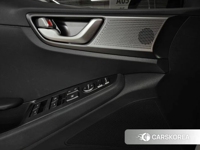Hyundai The New Ionic Hybrid 2020 Белый из Кореи, фото 5