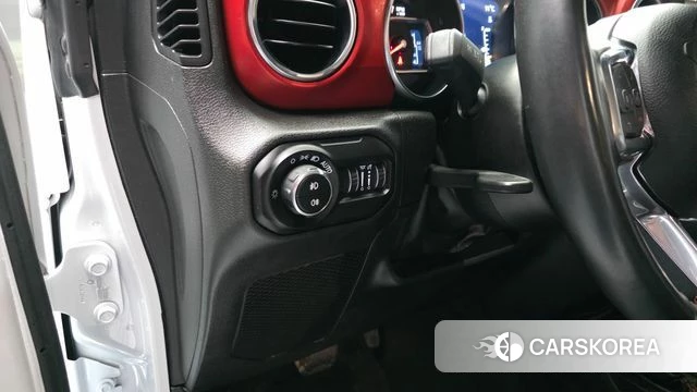 Jeep Wrangler (JL) 2022 Белый из Кореи, фото 5