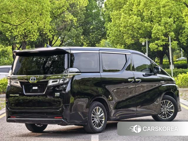 Toyota Vellfire 2021 Черный из Китая, фото 5