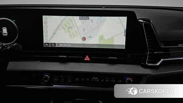 Kia Sportage 5th Generation Hybrid 2022 Белый из Кореи, фото 5