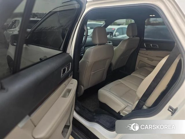 Ford Explorer 2018 Черный из Кореи, фото 5