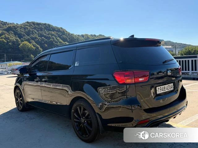 Kia The New Carnival 2019 Черный из Кореи, фото 5