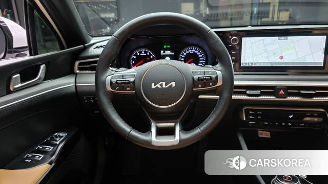 Kia K5 3rd generation 2022 Белый из Кореи, фото 5