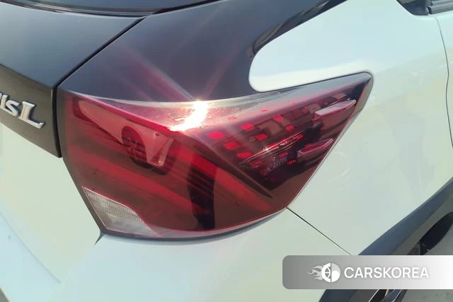 Toyota Yaris L 2021 Белый из Китая, фото 5