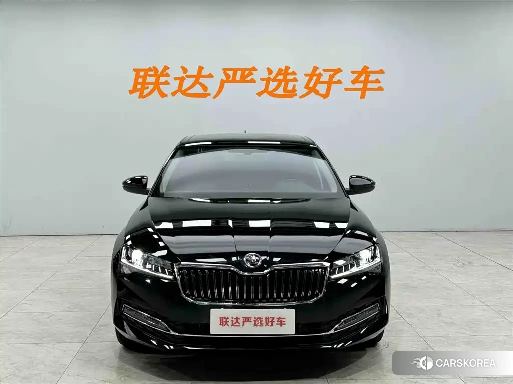 Skoda Superb 2024 Черный из Китая, фото 5