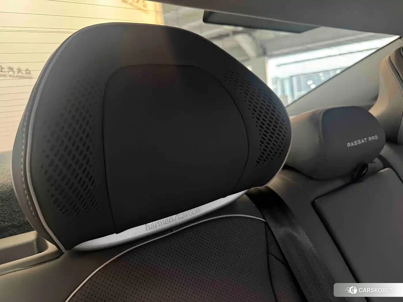 Volkswagen Passat 2024 Silver/gray из Китая, фото 5