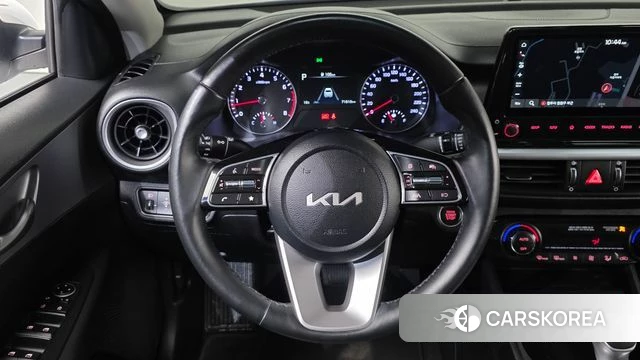 Kia The New K3 2nd generation 2022 Белый из Кореи, фото 5