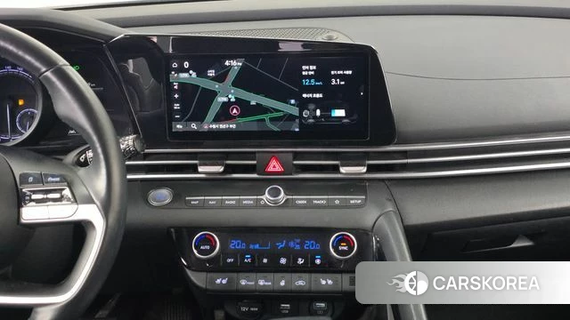 Hyundai Avante Hybrid (CN7) 2022 Белый из Кореи, фото 5