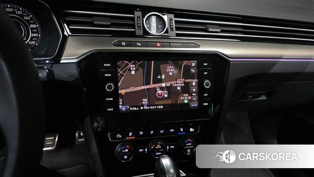 Volkswagen Arteon 2019 Белый из Кореи, фото 5