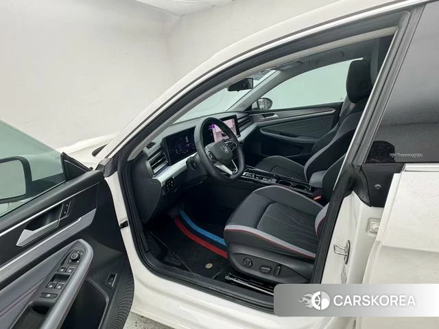 Volkswagen Lamando 2023 Белый из Китая, фото 5