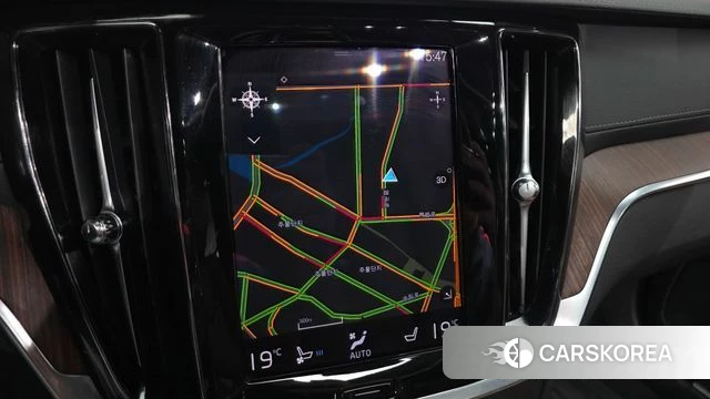 Volvo V60 Cross-Country 2nd Generation 2021 Серебряный из Кореи, фото 5