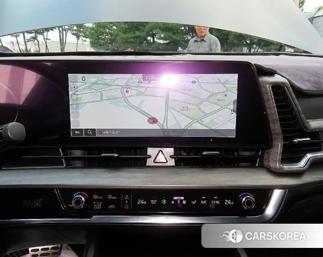 Kia Sportage 5th Generation Hybrid 2024 Серый из Кореи, фото 5