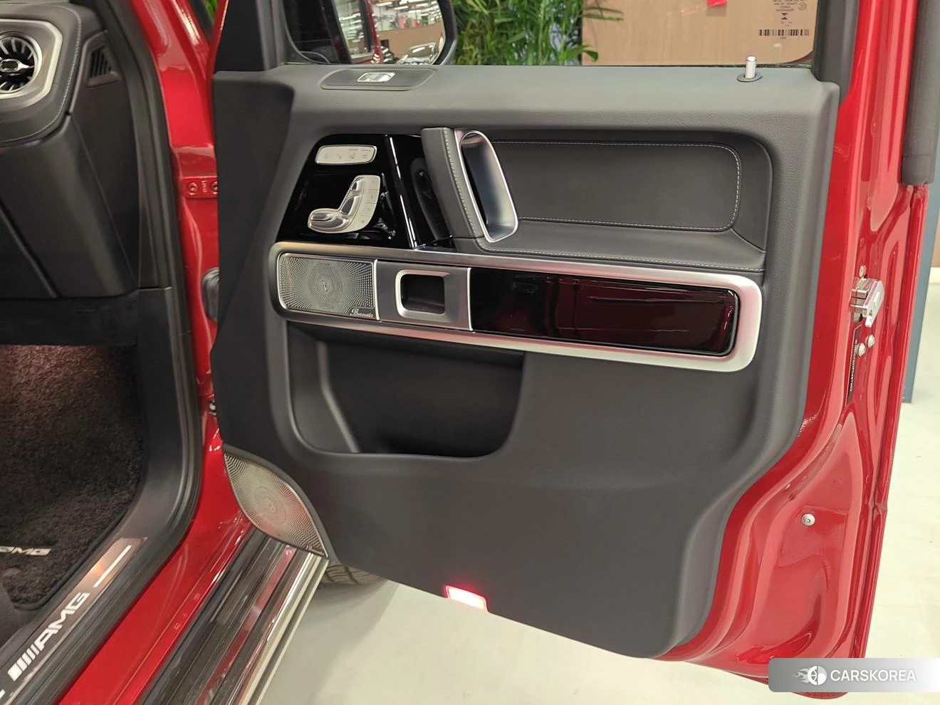 Mercedes-Benz AMG G-Class 2023 Красный из Китая, фото 5