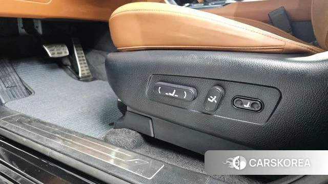 Kia Mohave Master 2023 Черный из Кореи, фото 5