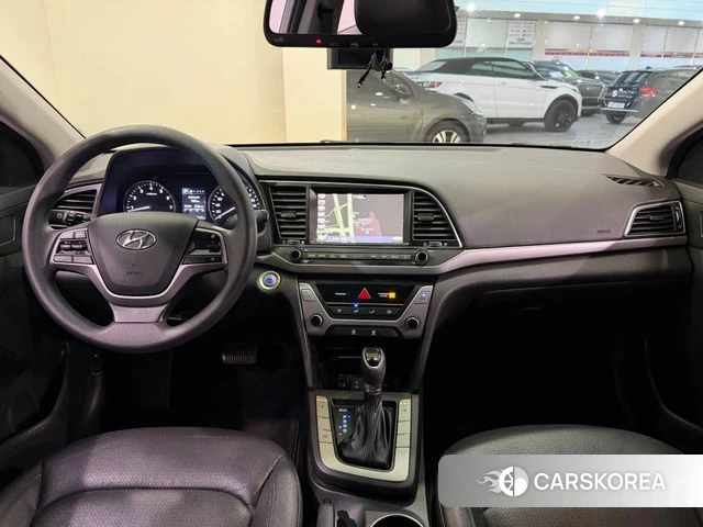 Hyundai Avante AD 2018 Белый из Кореи, фото 5