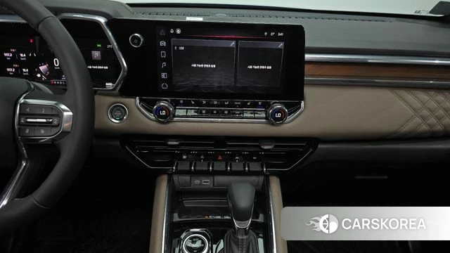 GMC Canyon 3rd Generation 2026 Серебристо-серый из Кореи, фото 5
