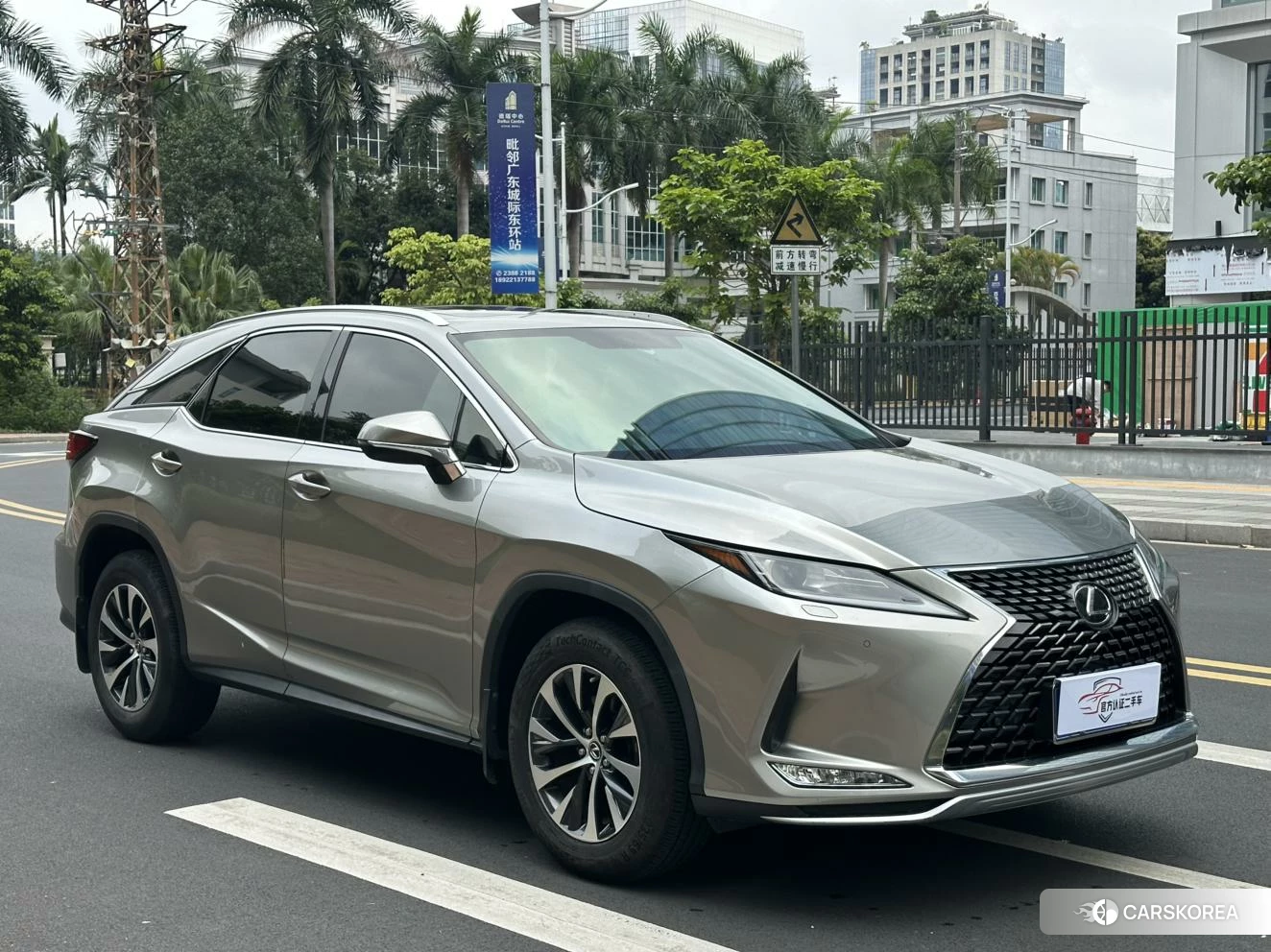 Lexus RX 2019 Серебристо-серый из Китая, фото 5