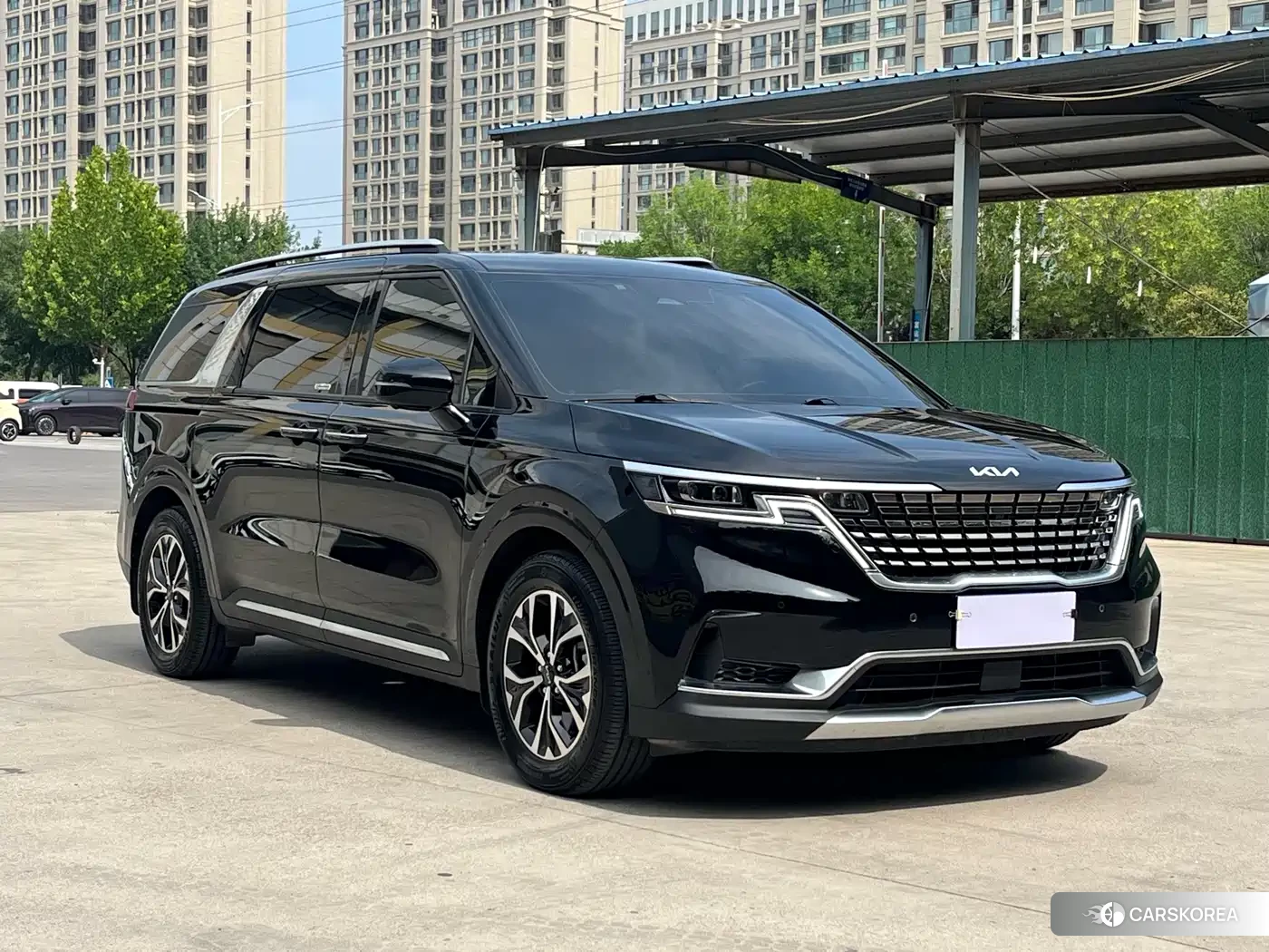 Kia Carnival 2023 Черный из Китая, фото 5