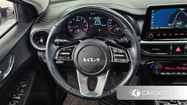 Kia The New K3 2nd generation 2021 Белый из Кореи, фото 5