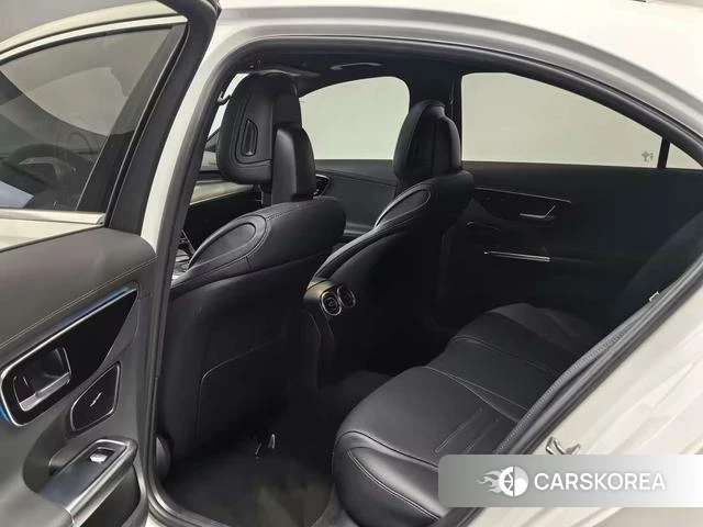 Mercedes-Benz C-class 2023 Белый из Китая, фото 5