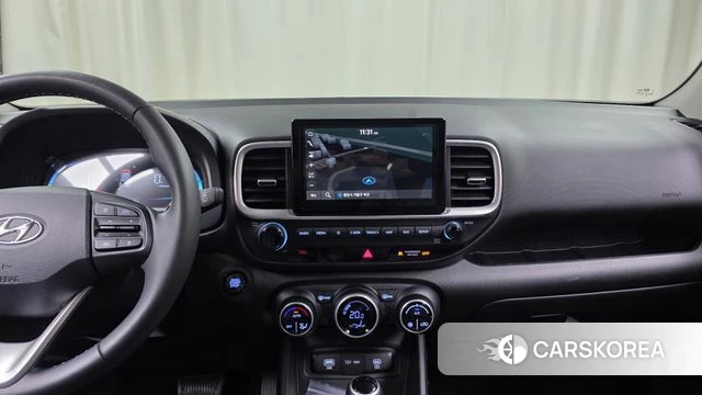 Hyundai Venue 2025 Серебристо-серый из Кореи, фото 5