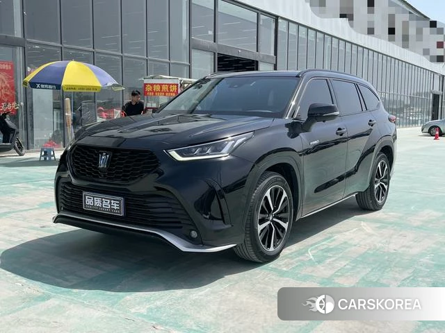 Toyota Crown 2024 Черный из Китая, фото 5