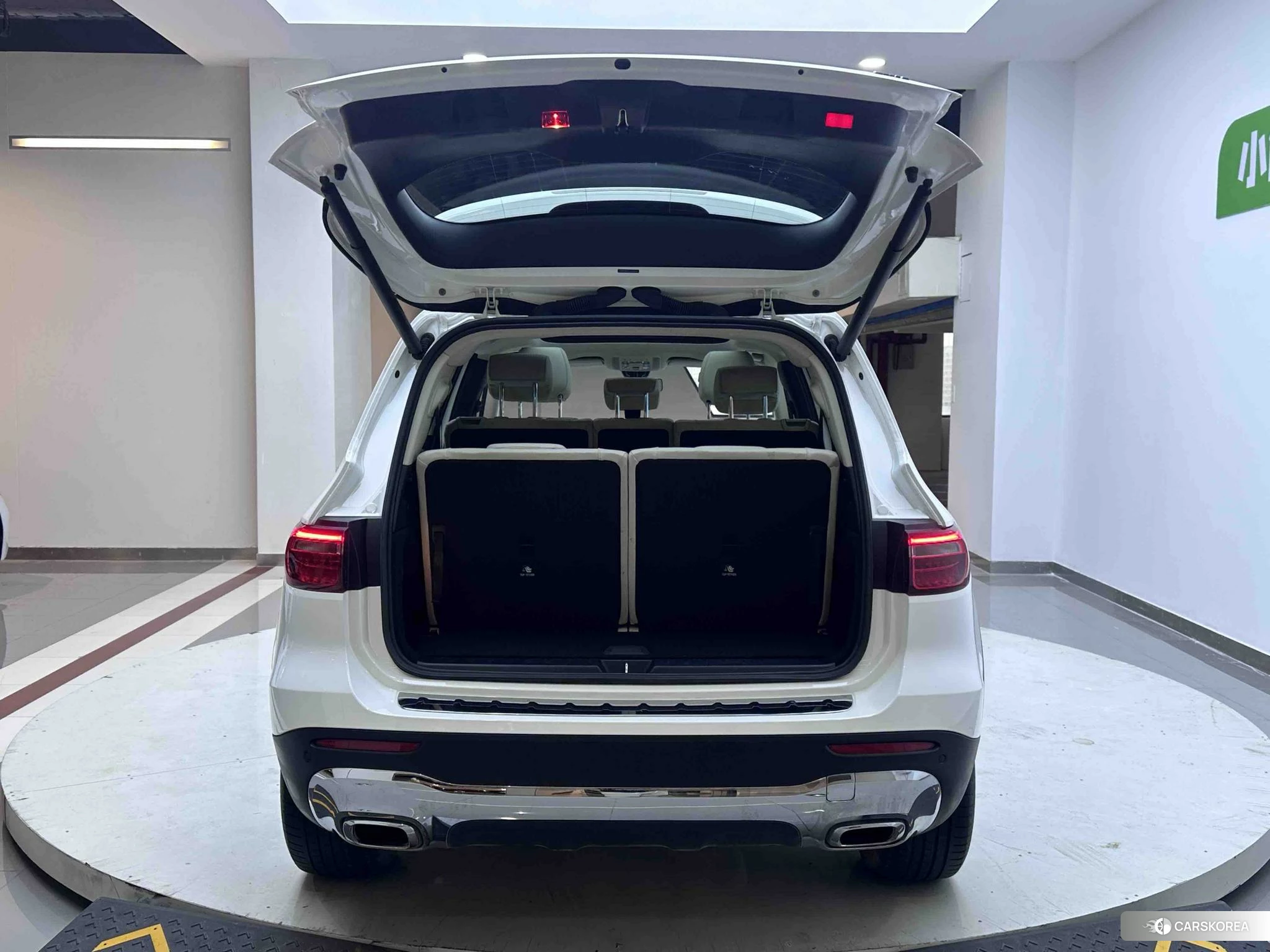 Mercedes-Benz GLB 2021 Белый из Китая, фото 5