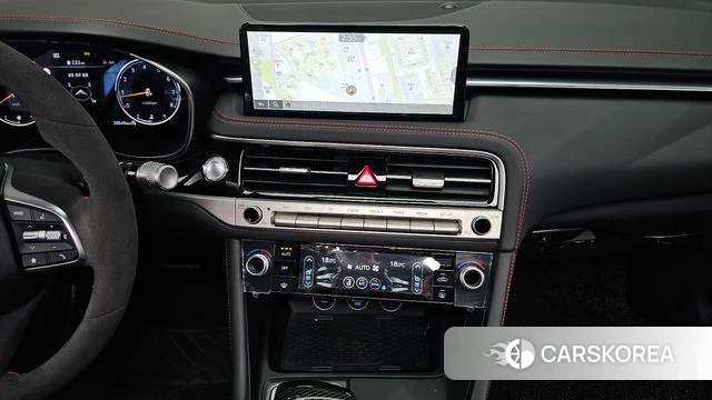 Genesis The New G70 Shooting Brake 2024 Серебристо-серый из Кореи, фото 5