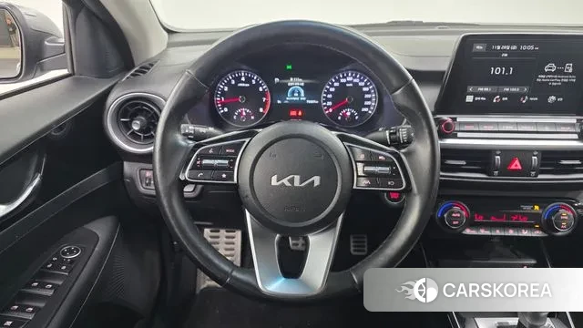Kia The New K3 2nd generation 2022 Серебристо-серый из Кореи, фото 5