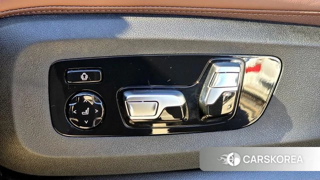 BMW X5 (G05) 2026 Черный из Кореи, фото 5