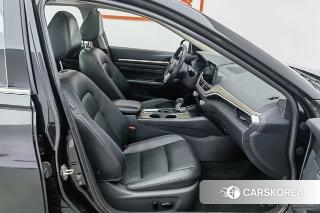 Nissan Altima 2021 Черный из Китая, фото 5