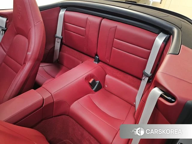 Porsche 911(992) 2024 Серебристо-серый из Кореи, фото 5