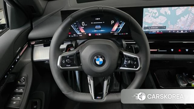 BMW 5 Series (G60) 2024 Небесно-голубой из Кореи, фото 5