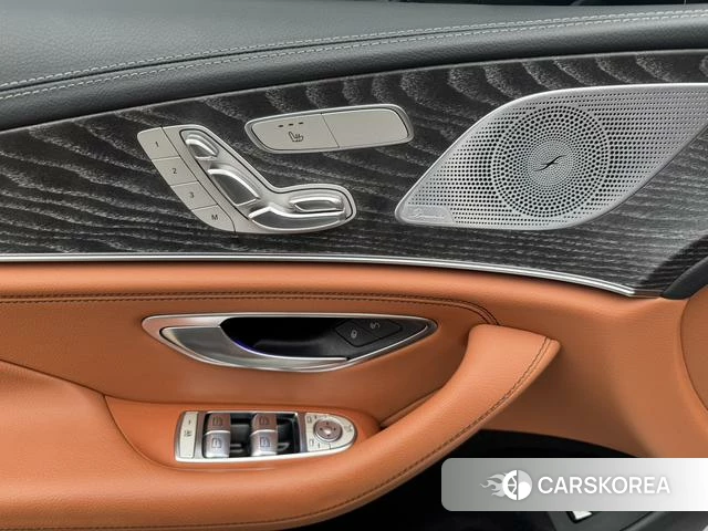 Mercedes-Benz CLS 2023 Белый из Китая, фото 5