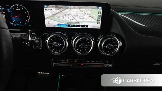Mercedes-Benz GLA - Class H247 2022 Белый из Кореи, фото 5