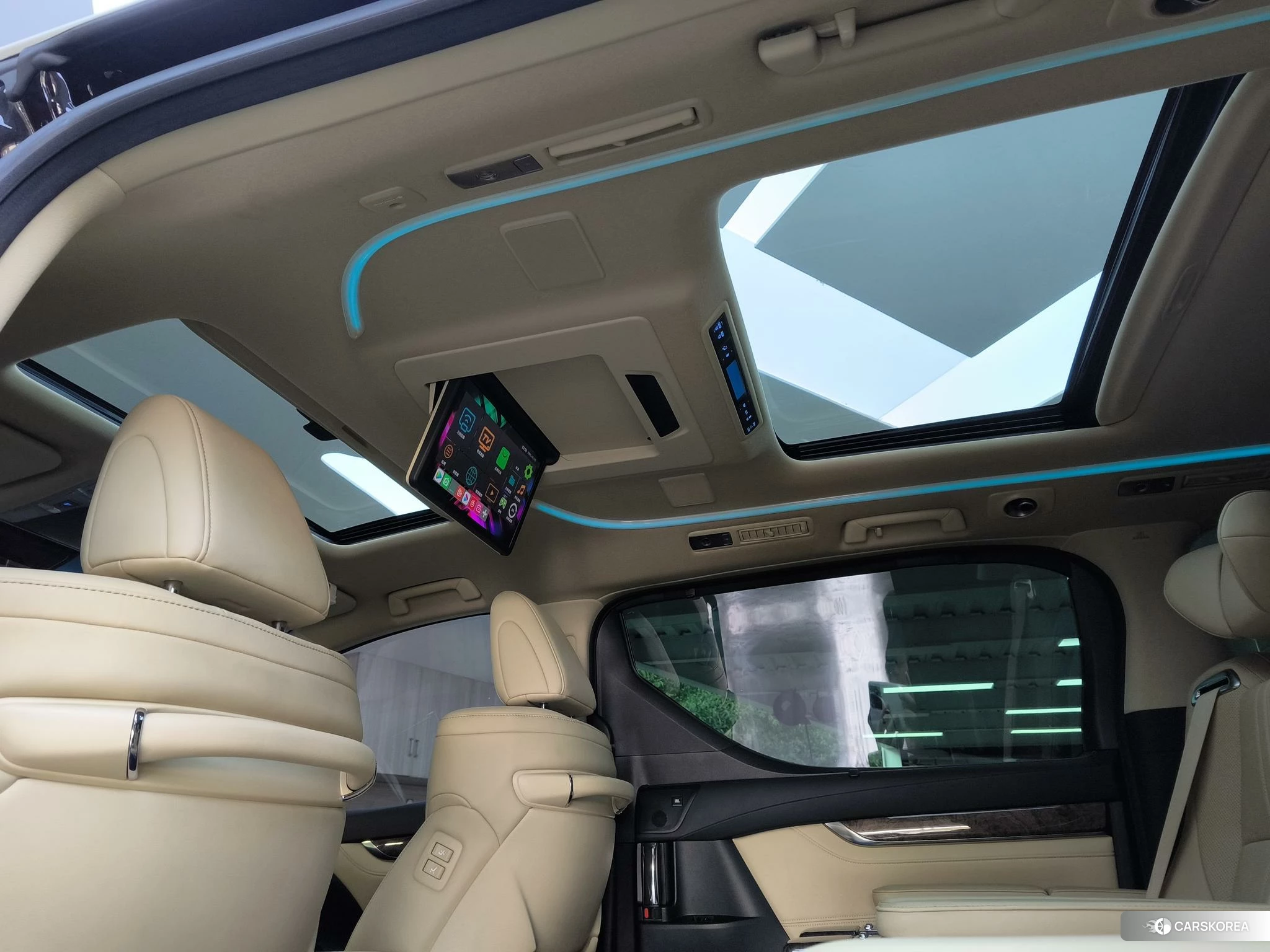 Toyota Vellfire 2021 Белый из Китая, фото 5
