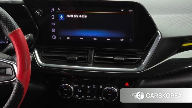 Chevrolet (GM Daewoo) Trax Crossover 2024 Черный из Кореи, фото 5