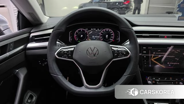 Volkswagen Arteon 2022 Белый из Кореи, фото 5