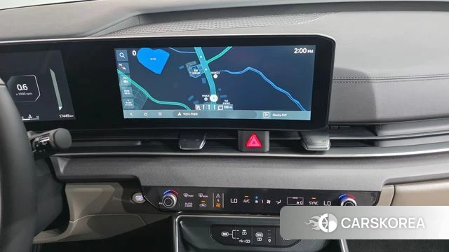 Kia The New Carnival 4th Generation 2025 Белый из Кореи, фото 5
