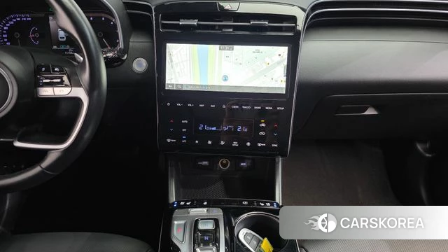 Hyundai Tucson (NX4) 2023 Серебристо-серый из Кореи, фото 5