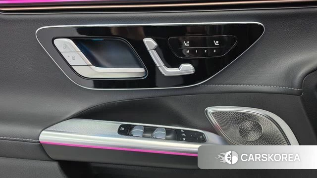 Mercedes-Benz EQE SUV X294 2025 Серебристо-серый из Кореи, фото 5