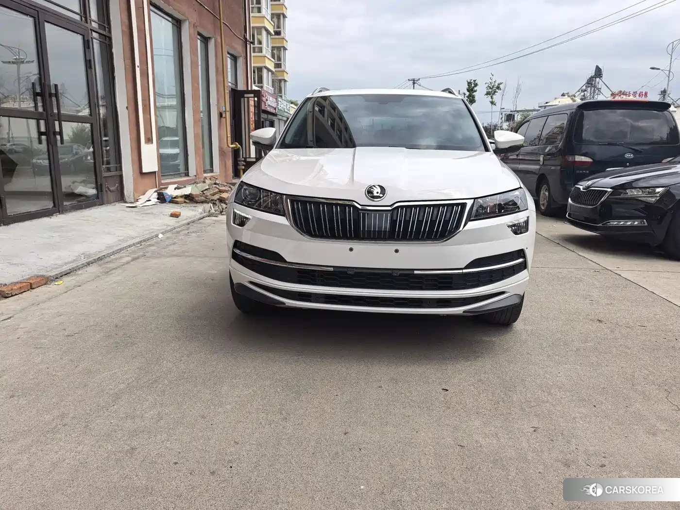Skoda Karoq 2022 Белый из Китая, фото 5